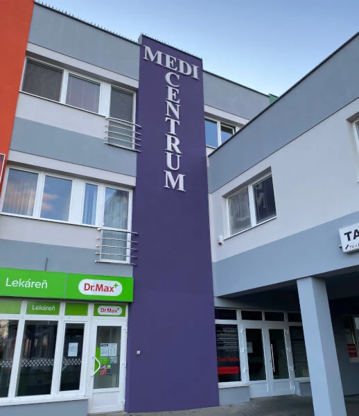 MUDr. Ján Petruška v ortopedickej ambulancii Nitra